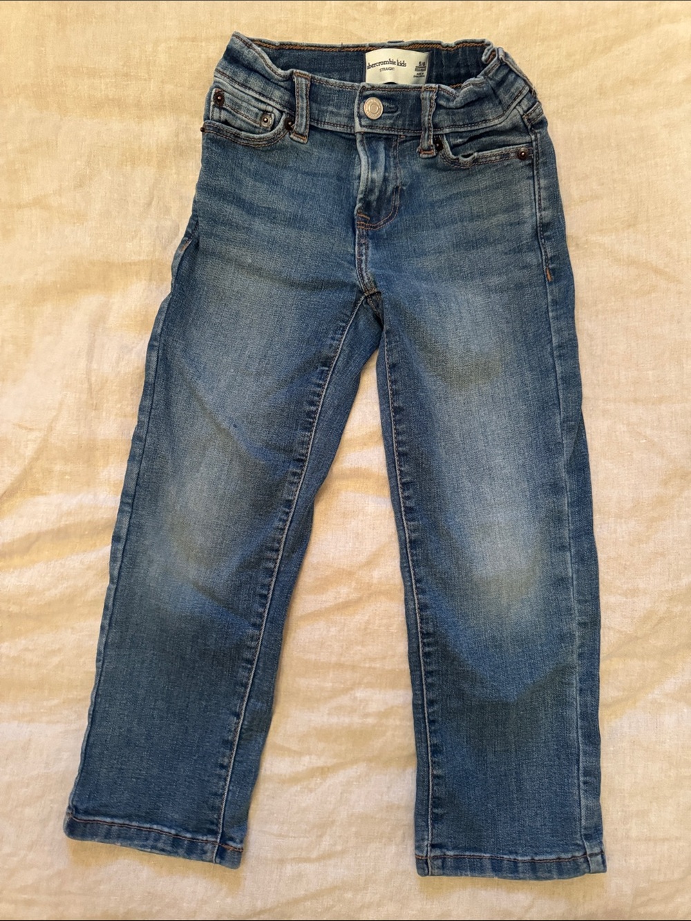 abercrombie kids straight leg blue denim jeans 5/6